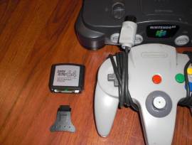 Se vende Consola Nintendo 64 + 2 mandos + Jumper Pak N64, € 150