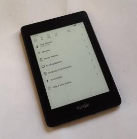 En venta eBook Amazon Kindle Paperwhite 4 WiFi 10th Gen, € 135