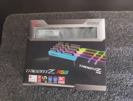 Vendo Memoria RAM G.Skill Trident Z RGB 32GB 4x8 DDR4 3200 Mhz nueva, USD 150