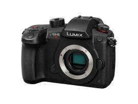 For sale Panasonic Lumix DC-GH5S EVIL Camera 10.28 MP OLED Viewfinder, € 1,500