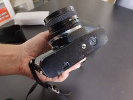 Se vende Cámara fotos Yashica Fx-3 + Yashica Lens ML 50mm, USD 55
