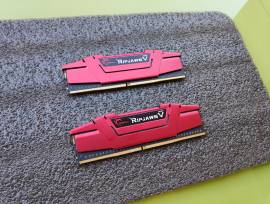 Se venden 2 módulos de RAM G.Skill Ripjaws DDR4 4x2 8GB 2666 mhz, USD 45