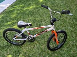 A la venta Bicicleta Infantil Freestyle Bmx Venzo Inferno Rod. 20, USD 650