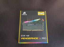 For sale Memory Ram DDR4 Corsair Vengeance PRO 64GB 2x32 3600 Mhz new, € 225