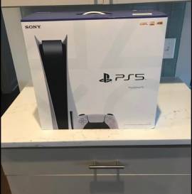 For sale ps5 console with drive Brand new, € 485