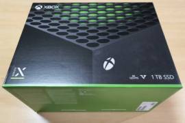 For sale  console Xbox Series X, € 350