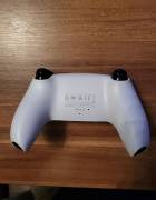 For sale white PS5 DualSense controller like new, € 45