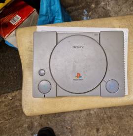 For sale console PS1 Sony SCPH-9002, € 50