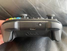 Xbox One S / Series X|S Wireless controller for sale, € 25