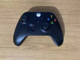 Xbox One S / Series X|S carbon black controller for sale, € 28