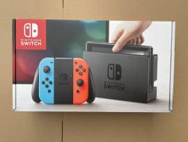 Nintendo Switch console 32 GB new sealed - Joy-Con blue/red for sale, € 225