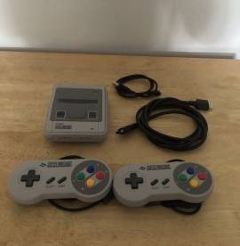 For sale console Super Nintendo Classic Mini complete, € 70