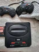 For sale console Mega Drive with 3 games, € 75
