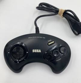 Mega Drive controller for sale in good condition., € 15