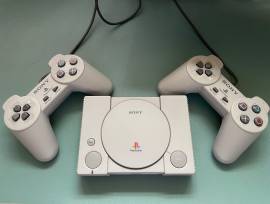 For sale PlayStation Classic Mini console in perfect condition, € 75