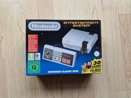 For sale Nintendo Classic Mini PAL console with very little use, USD 85