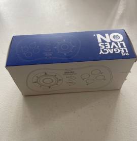 Se vende Mando para Neo Geo Mini nuevo a estrenar, USD 70