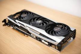 Sapphire NITRO+ AMD Radeon RX 6800XT Gaming 16GB GDDR6, € 750