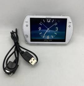 A la venta Consola PSP Go color blanco PSP-N1001, USD 180