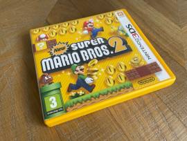 En venta juego de 3DS New Super Mario Bros 2 completo, € 60