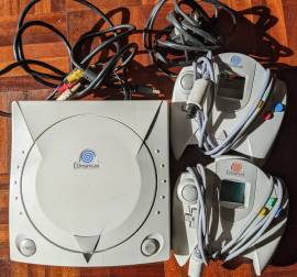 For sale Dreamcast HKT-3030 console with 2 gamepads, USD 130