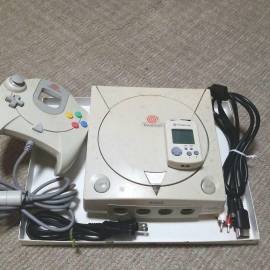 For sale HKT-3000 Japanese version Dreamcast NTSC console, USD 125