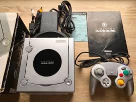 En venta consola Nintendo GameCube color plata DOL-001(JPN), USD 125