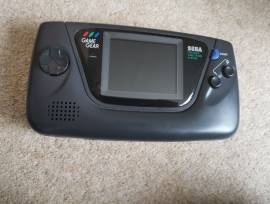 For sale Game Gear console with problems on the screen, USD 50