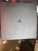 For sale console Playstation 4 Slim , USD 350
