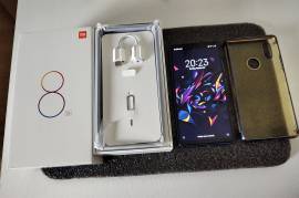 Vendo Xiaomi Mi 8 SE con 6GB de RAM, € 60