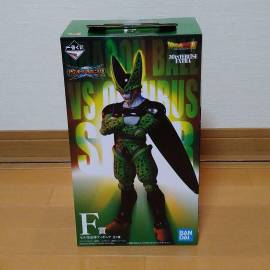 For sale Perfect Cell Figure Dragon Ball vs Omnibus Super, USD 150