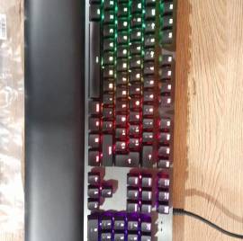 Sell Keyboard Logitech G513, USD 119.00