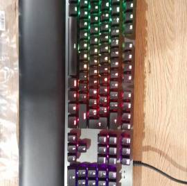 Sell Keyboard Logitech G513, USD 119